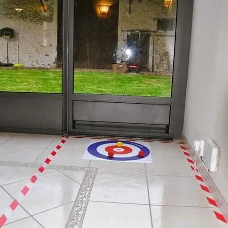 Hébergement de vacances Famille Amis 12 Lits 16 Personnes